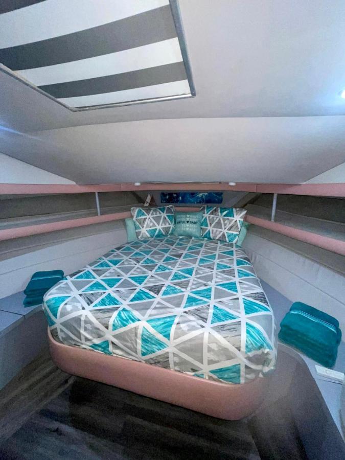 Botel Dauboat *