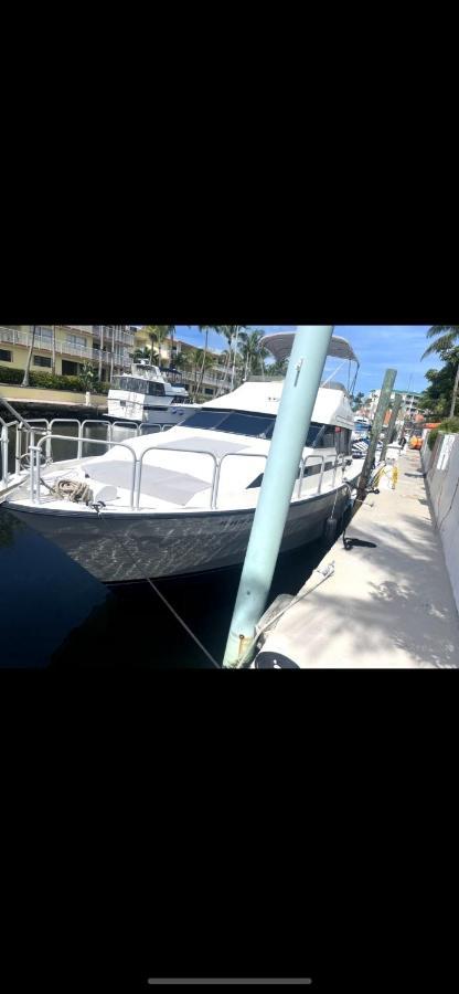 Dauboat Botel *
