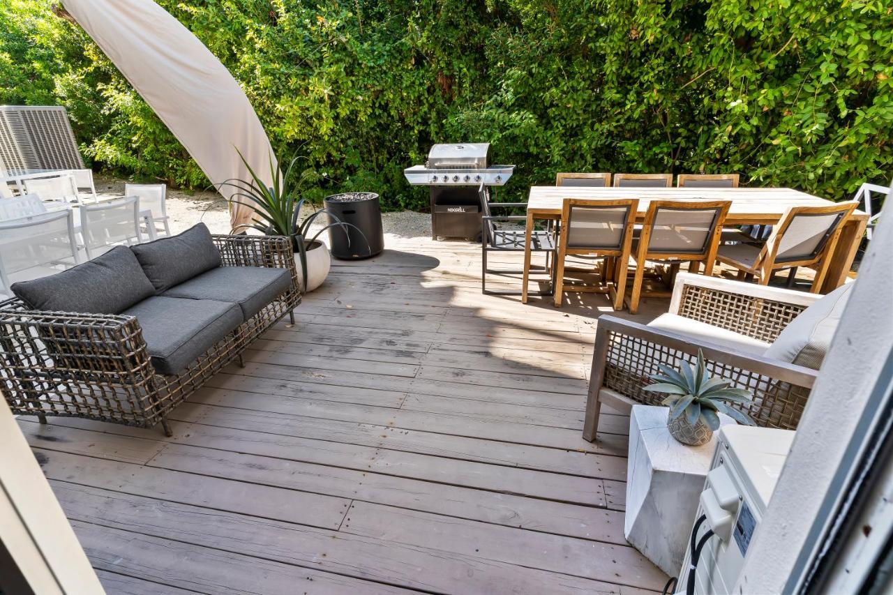 Apartment Mariners Perfect For Two Families, In-laws Quarters