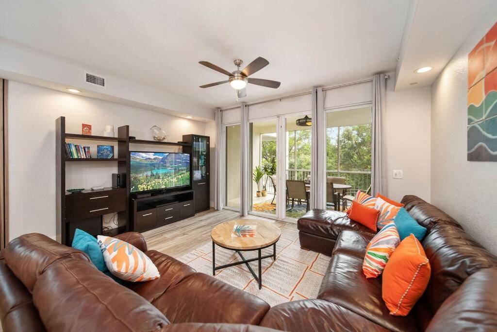 Holiday home Vacay Vibes-2 Pools, Pickleball, Coffee Bar, 2 Jacuzzis, Food Truck Key Largo