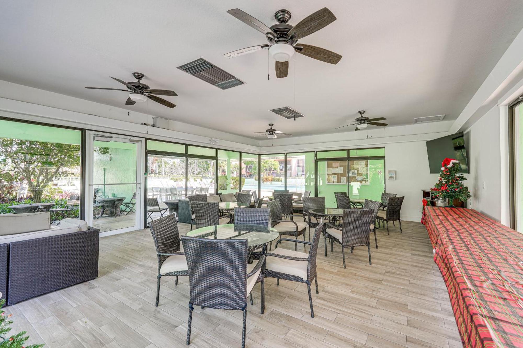 Apartment Marina And Pool Access On-site Escape *