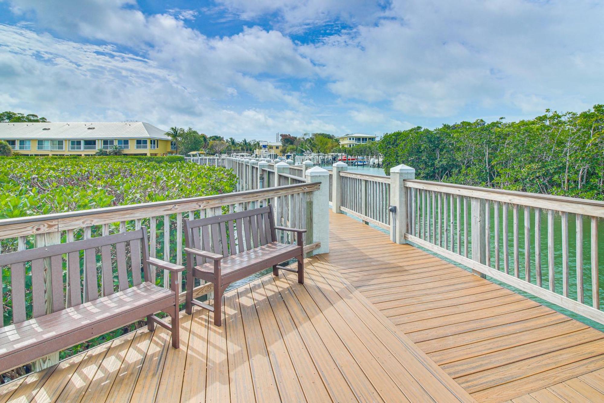 Marina And Pool Access On-site Escape Key Largo