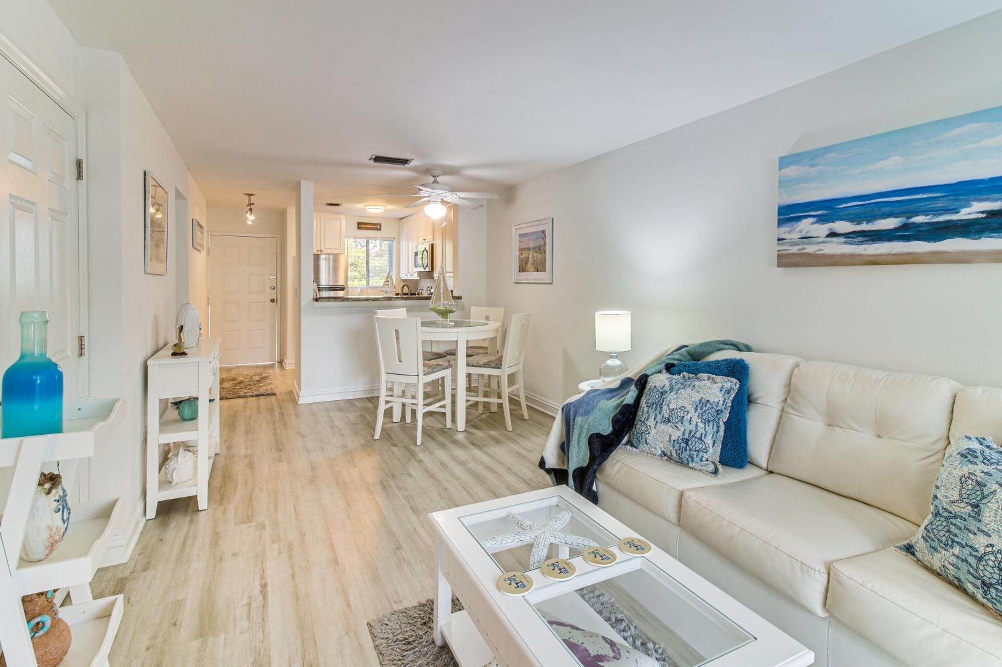 Marina And Pool Access On-site Escape Apartment *